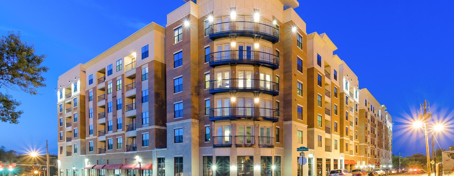 a large building with many windows